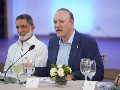 Alcalde de Santiago apoya instalación de la Mesa de los Cinco Pilares