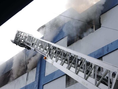 Empleado narra cómo les sorprendió el incendio en edificio de Garrido