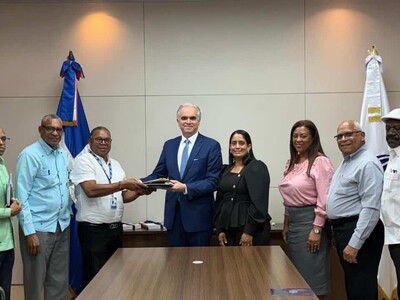 Proponen Año Sabático pagado a docentes y técnicos del Minerd