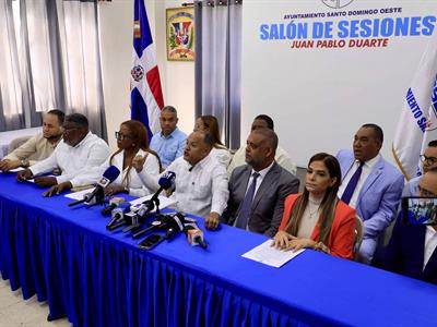 Regidores acusan a Francisco Peña de mover fondos de manera ilegal