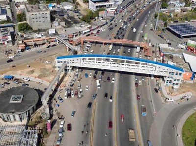 Desvío por retiro puente peatonal Kilómetro 9 en Santo Domingo