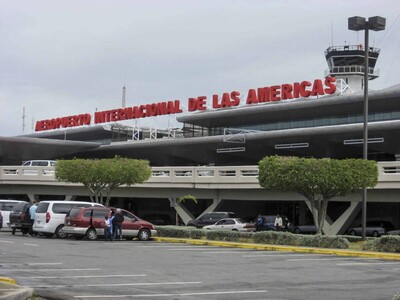 Se registra corte eléctrico en el AILA; operan con normalizan