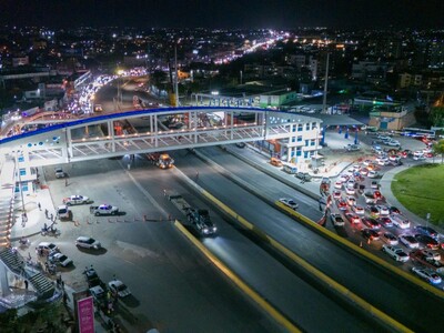 Gran tapón por el desmonte del KM 9 de la autopista Duarte