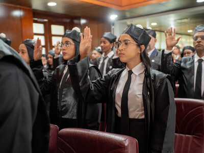 La exhortación de Henry Molina a nuevos abogados