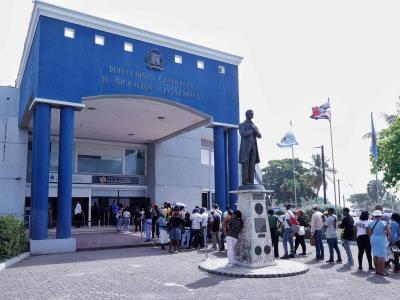 Procedimientos para renovación de permisos de trabajo temporales