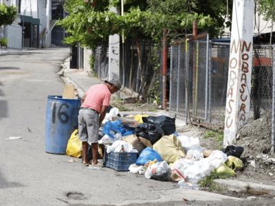 Acumulación de basura afecta a sectores del suroeste de Santiago
