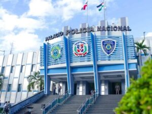 Detienen a 35 personas en operativos policiales en siete provincias