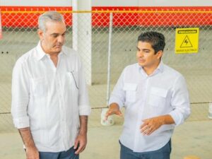 Anuncian inicio de operaciones del Monorriel de Santiago