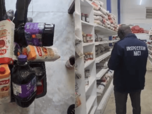 Autoridades decomisan productos en comercios de Haití