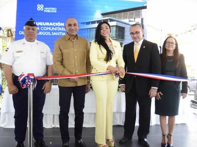 Procuradora inaugura fiscalía en Santiago; alerta por 73 mil denuncias