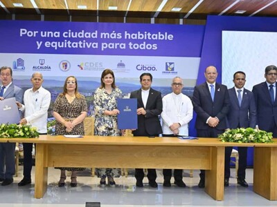 Santiago firma pacto para orientar desarrollo urbano con miras al 2035