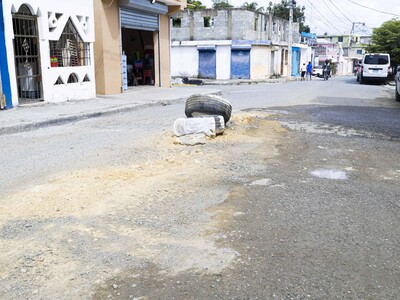 Sistema sanitario del barrio Invi en Los Alcarizos está colapsado
