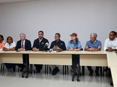 Trasladan huéspedes del hotel afectados por incendio Bayahíbe
