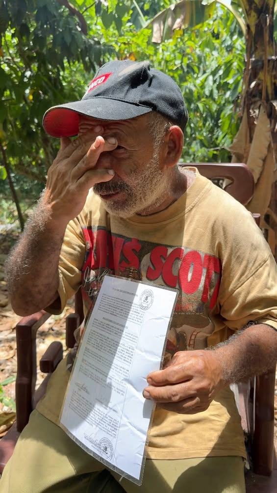 Así se encuentra Mantequilla: Yo no me he visto con 50 junto. Lo que tiene que hacer para subir esos escalones para dor...